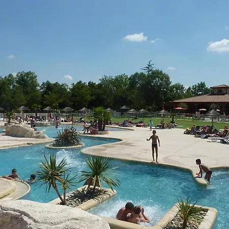 Camping Camping Le Lac De Thoux